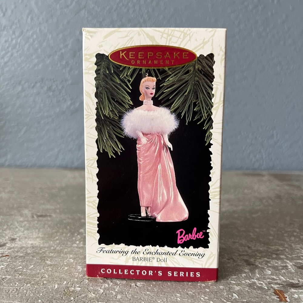 1996 HALLMARK KEEPSAKE ENCHANTED EVENING BARBIE DOLL ORNAMENT